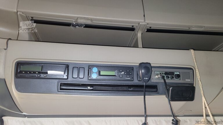 Standard dragbil Scania R 580 Retarder Standklima 2 Tanks Toplin