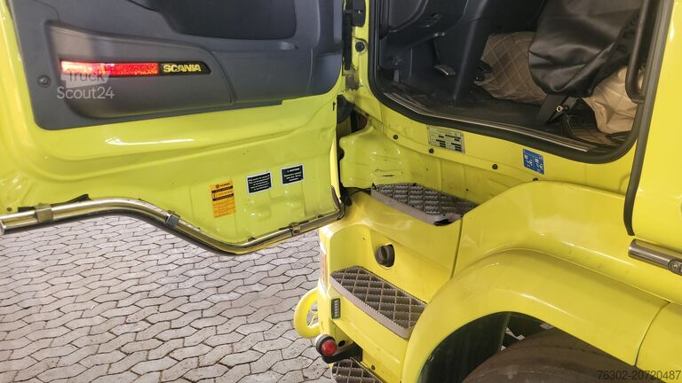 Standard dragbil Scania R 580 Retarder Standklima 2 Tanks Toplin