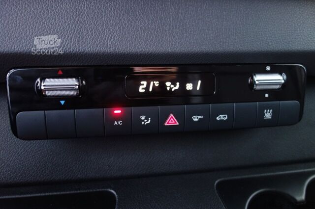 Panelinis furgonas mercedes-benz Sprinter 319 CDI V6 L2H2 LED/STDHZG/AHK/KAM/NAVI