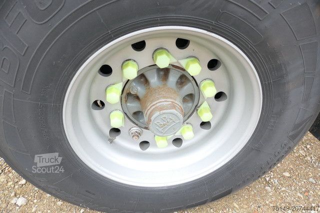 Ρυμουλκούμενο σιλό FELDBINDER H.EUT 31.2, 31m³, 3 Domdeckel, Alu-Felgen, Luft