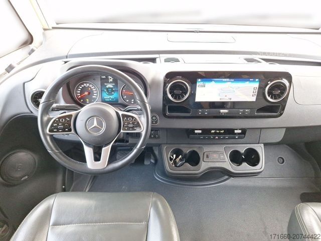 Integriertes Wohnmobil HYMER/ERIBA B-Klasse ML I 880 Klima|SAT|Solar|Hubstützen