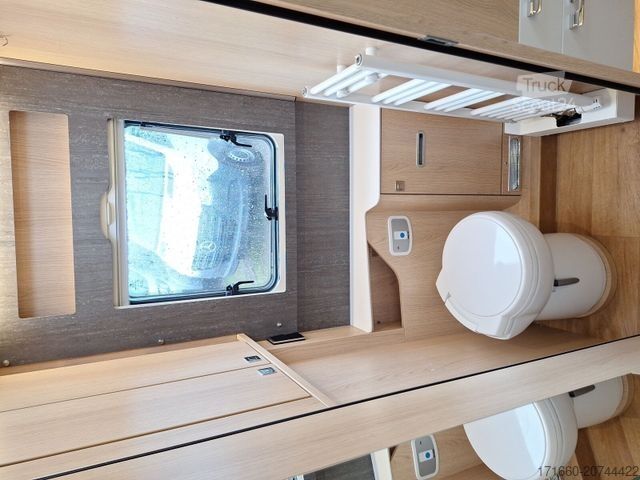 Integreret autocamper HYMER/ERIBA B-Klasse ML I 880 Klima|SAT|Solar|Hubstützen