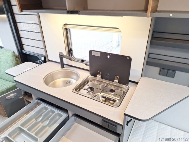 Przyczepa kempingowa HYMER/ERIBA Eriba Novaline 495 Lulea Leaf, Truma Combi-4 E