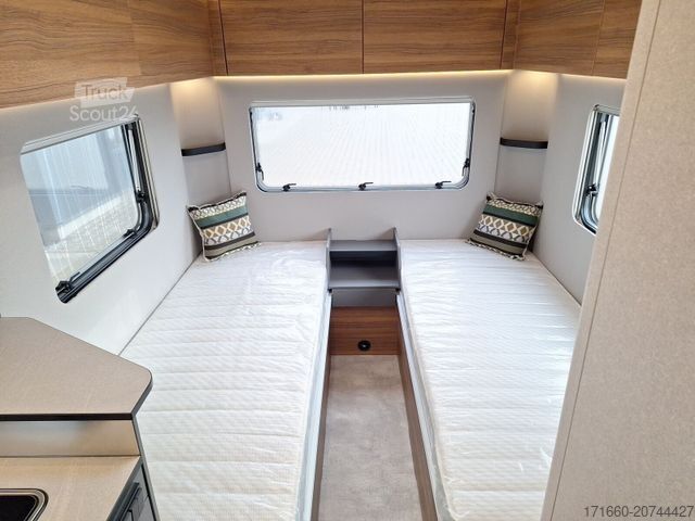 Przyczepa kempingowa HYMER/ERIBA Eriba Novaline 495 Lulea Leaf, Truma Combi-4 E