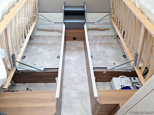 Przyczepa kempingowa HYMER/ERIBA Eriba Novaline 495 Lulea Leaf, Truma Combi-4 E