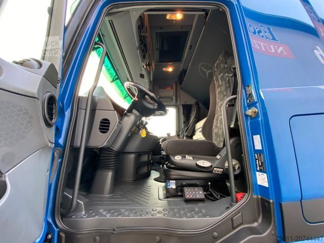 Standard dragbil MERCEDES-BENZ Actros 1844 MP2 | Megaspace*2x Tank*Retarder*AC