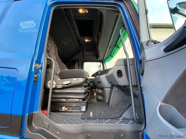 Standard dragbil MERCEDES-BENZ Actros 1844 MP2 | Megaspace*2x Tank*Retarder*AC