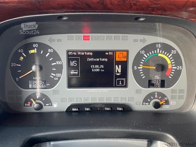 Standard dragbil MERCEDES-BENZ Actros 1844 MP2 | Megaspace*2x Tank*Retarder*AC
