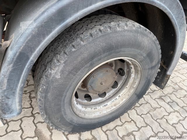 Düz kasa kamyon IVECO 140E28 4x4 / 109.467 KM / 1. Hand / Camper