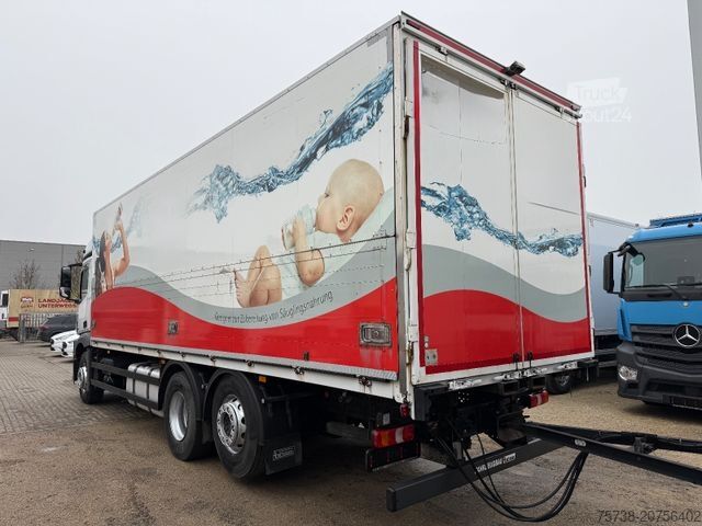 Samochód do przewozu napojów MERCEDES-BENZ Actros 2542 Getränkewagen + Anhänger Spermann