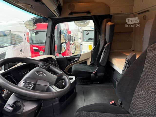 Samochód do przewozu napojów MERCEDES-BENZ Actros 2542 Getränkewagen + Anhänger Spermann