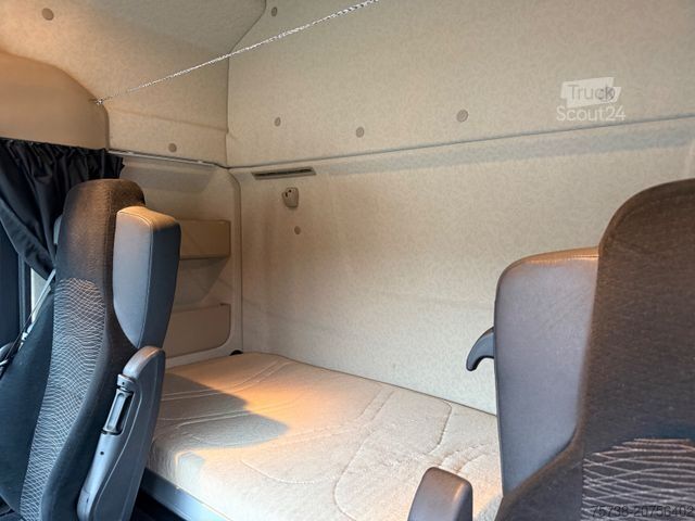 Samochód do przewozu napojów MERCEDES-BENZ Actros 2542 Getränkewagen + Anhänger Spermann