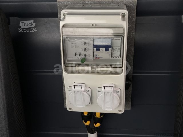 Kastenwagen hoch MERCEDES-BENZ Sprinter 316 *Werkstatt* AHK3,5t+KAMERA+230V 133