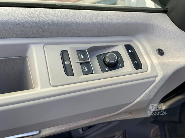 Minibus VOLKSWAGEN T7 Multivan Goal eHybrid lang 4MOTION ACC AHK