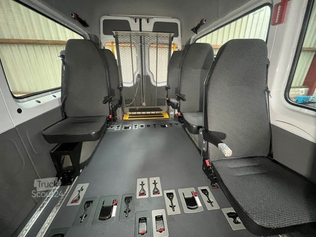 Kleinbus MERCEDES-BENZ Sprinter 313 BlueTEC 9 Sitze+ ENGINE NO GOOD