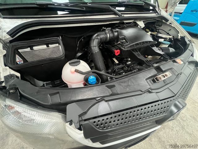 Kleinbus MERCEDES-BENZ Sprinter 313 BlueTEC 9 Sitze+ ENGINE NO GOOD