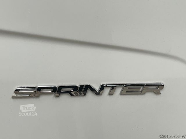 Kleinbus MERCEDES-BENZ Sprinter 313 BlueTEC 9 Sitze+ ENGINE NO GOOD