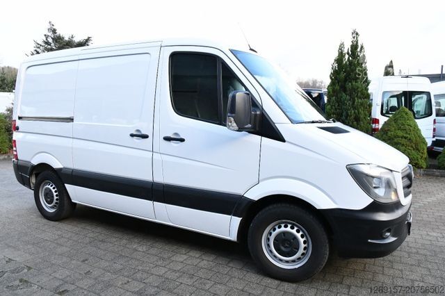 Furgoneta MERCEDES-BENZ Sprinter 314 CDI Kasten L1H1 RWD Sitzheizung