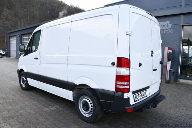 Furgoneta MERCEDES-BENZ Sprinter 314 CDI Kasten L1H1 RWD Sitzheizung