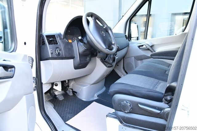 Furgoneta MERCEDES-BENZ Sprinter 314 CDI Kasten L1H1 RWD Sitzheizung