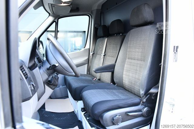Furgoneta MERCEDES-BENZ Sprinter 314 CDI Kasten L1H1 RWD Sitzheizung