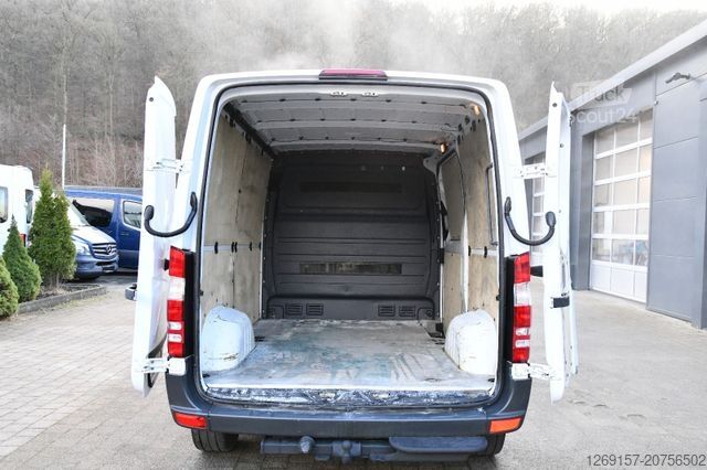 Furgoneta MERCEDES-BENZ Sprinter 314 CDI Kasten L1H1 RWD Sitzheizung