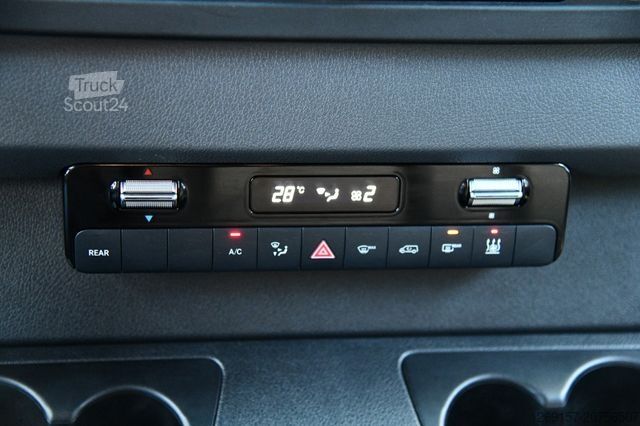 Minibus MERCEDES-BENZ Sprinter 316CDI Tourer Autom. RWD 9-Sitze Kamera