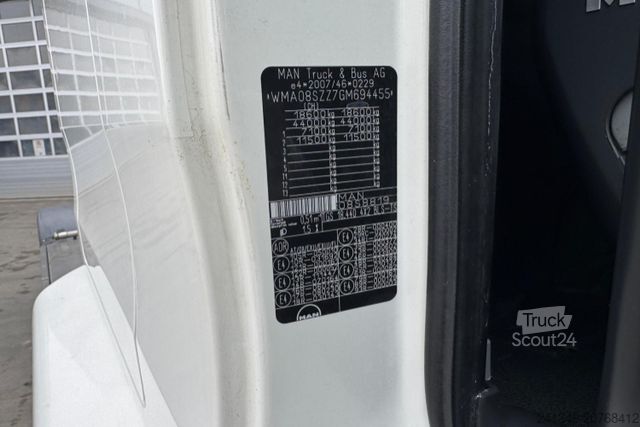 Tractor estándar MAN TGS 18.440 4x2 ADR Kompressor