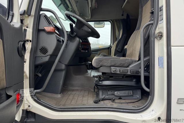 Trattore stradale standard VOLVO FH-520 4x2