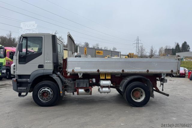 Camião basculante IVECO 270 4x2 Kipper