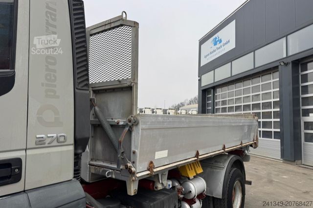Autocarro ribaltabile IVECO 270 4x2 Kipper