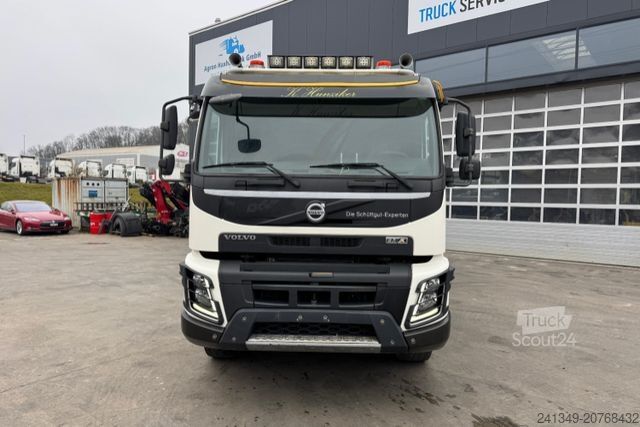 Autocarro ribaltabile VOLVO FMX-540 10x4 Moser 2S