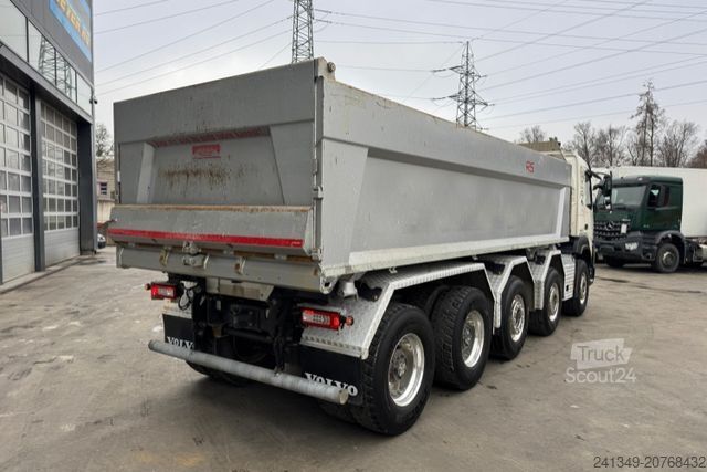 Autocarro ribaltabile VOLVO FMX-540 10x4 Moser 2S