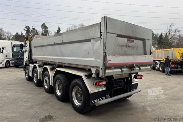 Autocarro ribaltabile VOLVO FMX-540 10x4 Moser 2S