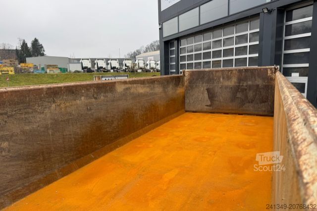 Autocarro ribaltabile VOLVO FMX-540 10x4 Moser 2S