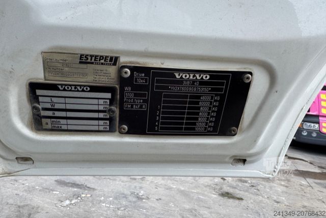 Autocarro ribaltabile VOLVO FMX-540 10x4 Moser 2S