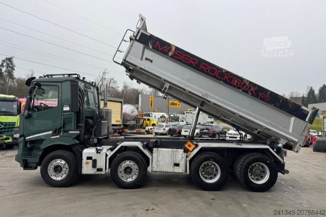 Pašizgāzējs kravas automašīna RENAULT C480 8x4 2S Moser