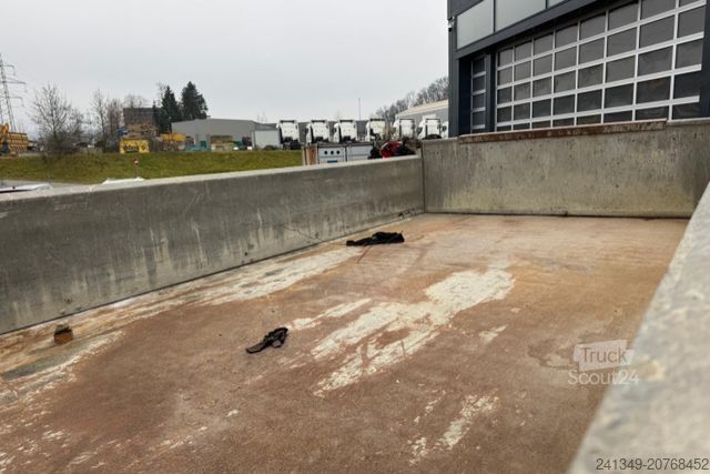 Autocarro ribaltabile IVECO 270 4x2 Kipper