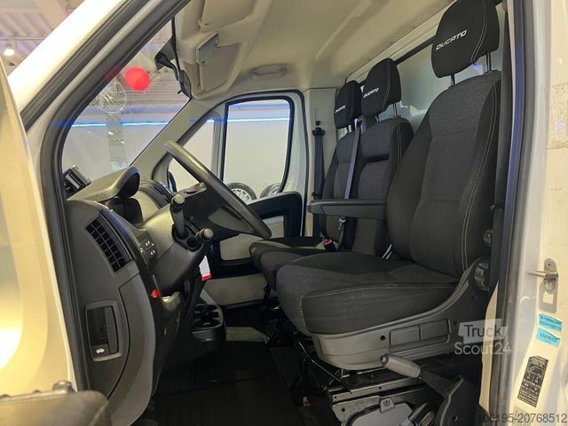 Koelwagen met geïsoleerde laadbak FIAT Ducato 2,3 HDI Thermoking V300 MAX -30C.