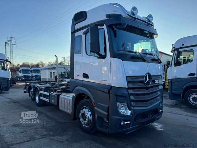 Wissellaadbak vrachtwagen MERCEDES-BENZ Actros2540/6x2/Fahrschule/5-Sitze/3XPedale/TÜV