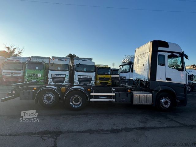 Wissellaadbak vrachtwagen MERCEDES-BENZ Actros2540/6x2/Fahrschule/5-Sitze/3XPedale/TÜV
