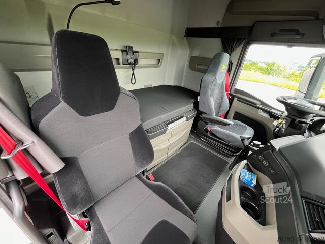 Vaarallisten aineiden kuorma-auto MAN TGX 18.480 4x2BL SA