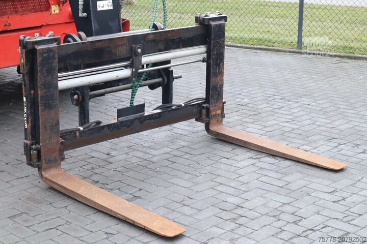 Besisukantis teleskopinis manipuliatorius Manitou MRT 2150 + S2 PRIVILEGE | REMOTE | AIRCO | FORKS