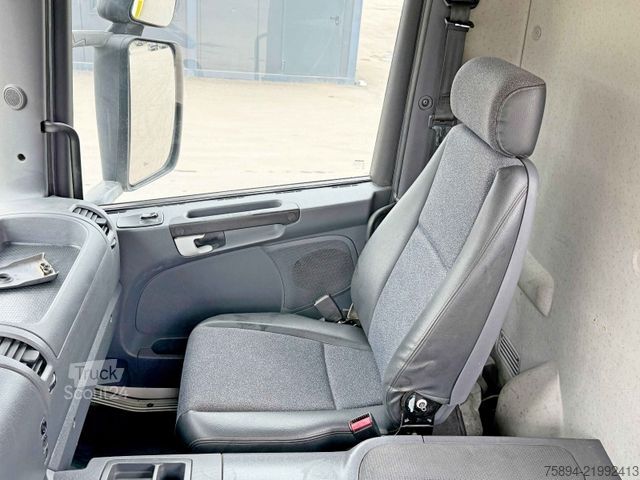 Autómentő SCANIA P 270 * ABSCHLEPPWAGEN 9,15 m * TOPZUSTAND