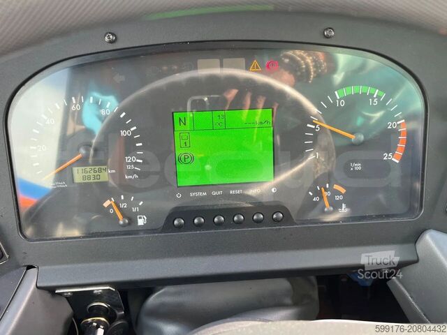 Autobus turystyczny Mercedes-Benz Tourismo