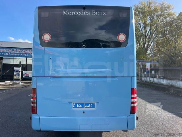 Autobus turystyczny Mercedes-Benz Tourismo