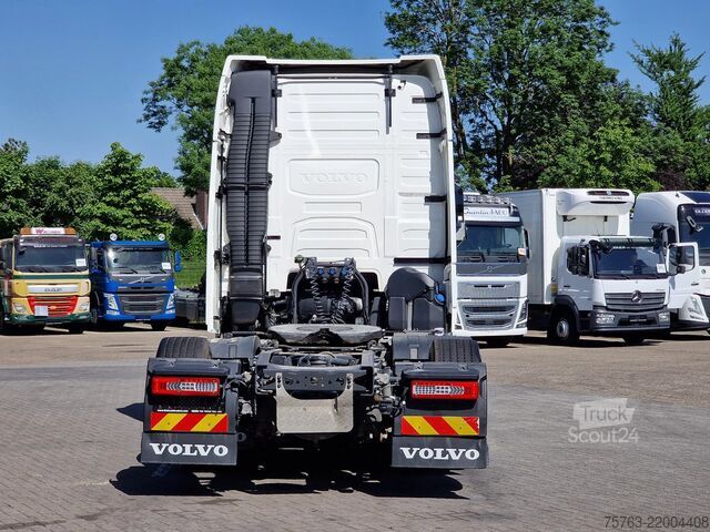 Standard-SZM Volvo FH 13.500 Globetrotter XL 6x2 - Retarder - Full...