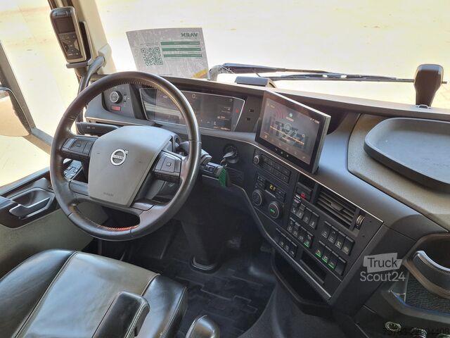 Standard-SZM Volvo FH 13.500 Globetrotter XL 6x2 - Retarder - Full...