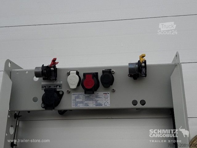Brandalı açık yarı römork Schmitz Cargobull Curtainsider Standard