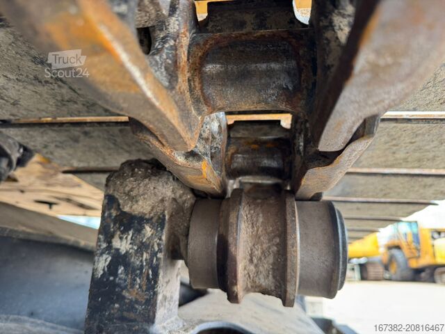 Pásový bagr Caterpillar 313FLGC